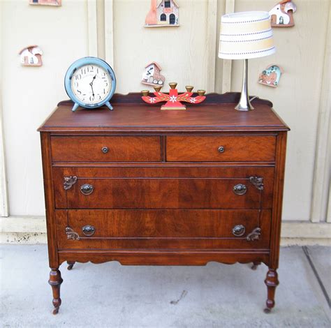 Antique retro dresser - Antique Marble Top 4 Drawer Oak Dresser 38.5"x37"x17.5" Very Good Condition. $480.00. Local Pickup. or Best Offer. SPONSORED. VERY RARE! VICTORIAN ANTIQUE WASHSTAND WITH HIDDEN CAROUSEL SINK TOP DRAWER. $395.00. Local Pickup. 